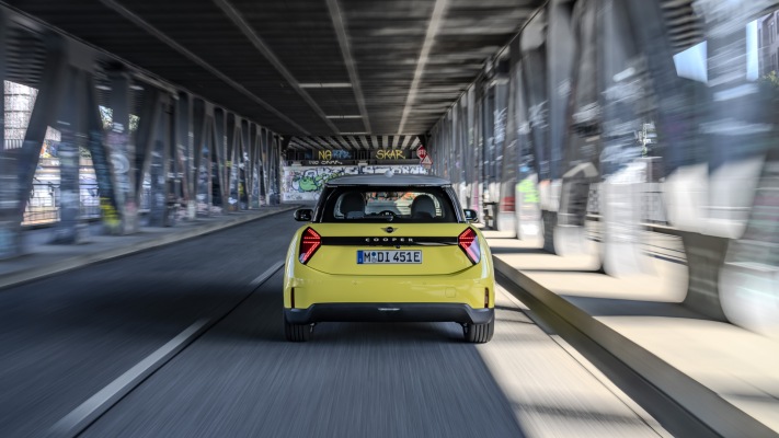 MINI Cooper E 2024. Desktop wallpaper
