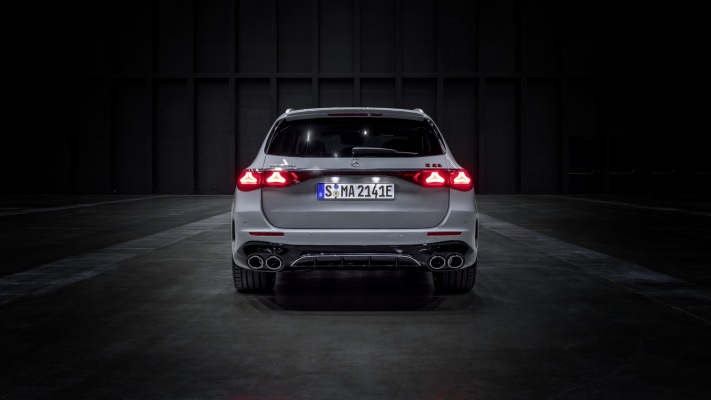 Mercedes-AMG E 53 Hybrid 4MATIC+ Estate 2025. Desktop wallpaper