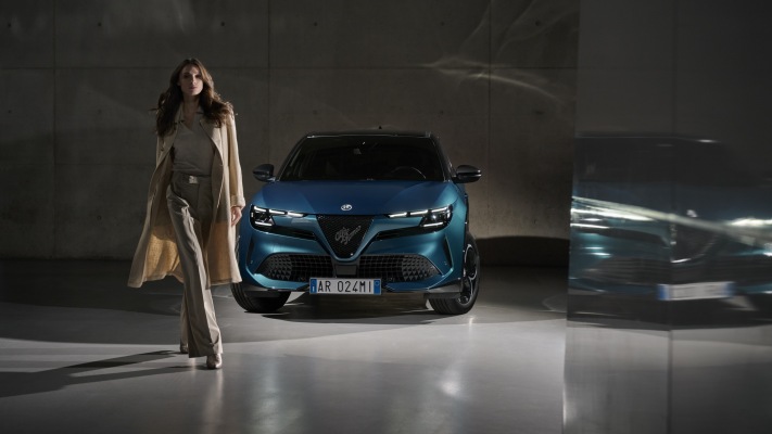 Alfa Romeo Milano 2025. Desktop wallpaper