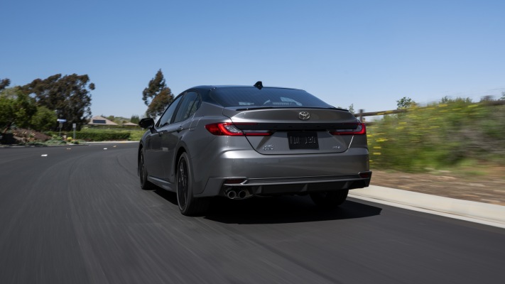Toyota Camry XSE AWD 2025. Desktop wallpaper