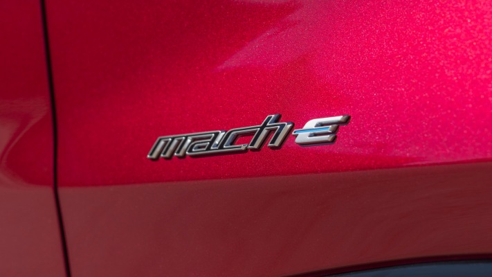 Ford Mustang Mach-E Premium 2025. Desktop wallpaper