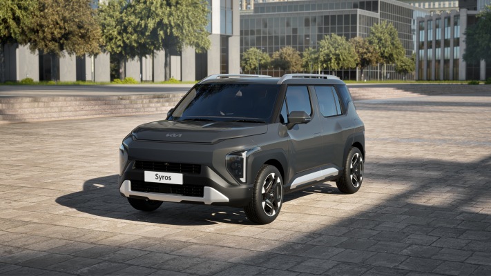 Kia Syros 2025. Desktop wallpaper