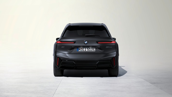 BMW iX M70 xDrive 2025. Desktop wallpaper
