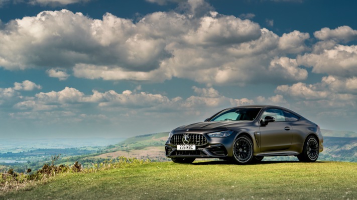 Mercedes-AMG CLE 53 4MATIC+ Coupé Night Edition Premium Plus UK Version 2024. Desktop wallpaper