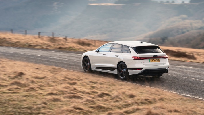 Audi S6 Avant e-tron Edition 1 UK Version 2025. Desktop wallpaper