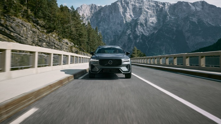 Volvo XC60 2026. Desktop wallpaper