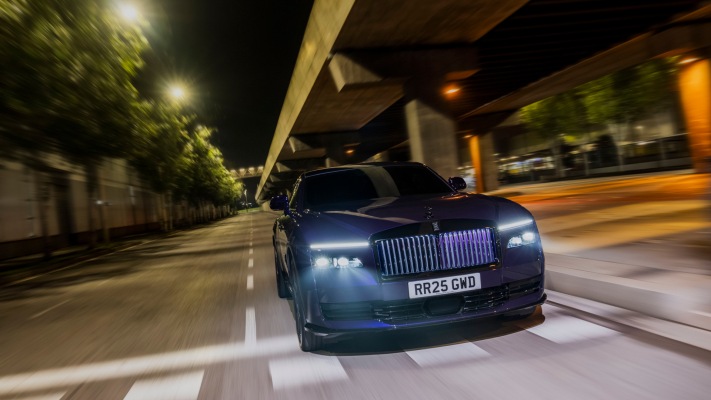 Rolls-Royce Spectre Black Badge 2026. Desktop wallpaper