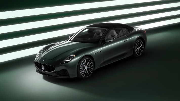 Maserati GranCabrio 490 CV 2025. Desktop wallpaper