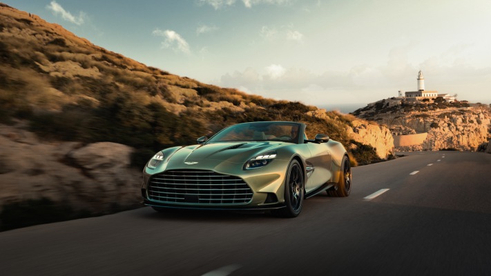 Aston Martin Vanquish Volante 2025. Desktop wallpaper