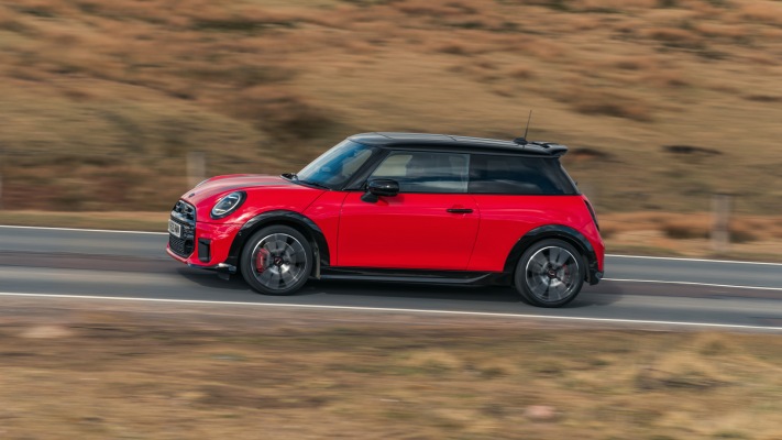 MINI John Cooper Works UK Version 2025. Desktop wallpaper