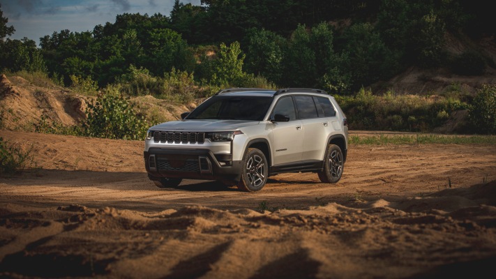 Jeep Cherokee Limited 2026. Desktop wallpaper