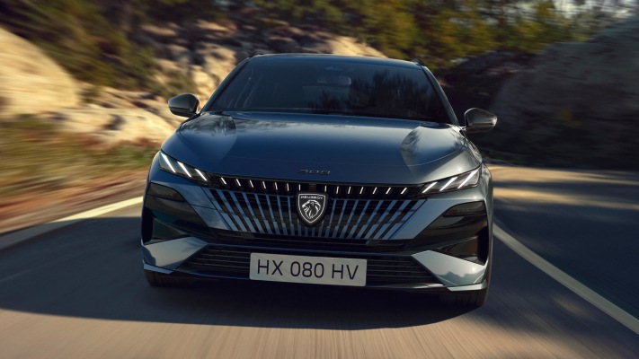 Peugeot e-308 SW 2026. Desktop wallpaper