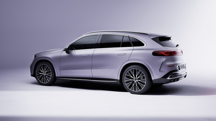 Mercedes-Benz GLC EQ 2026. Desktop wallpaper