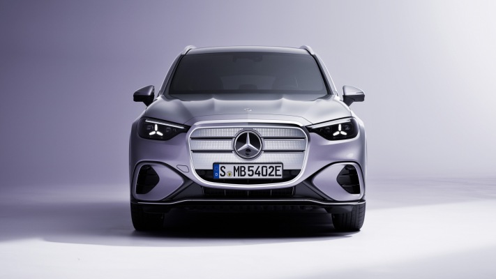 Mercedes-Benz GLC EQ 2026. Desktop wallpaper