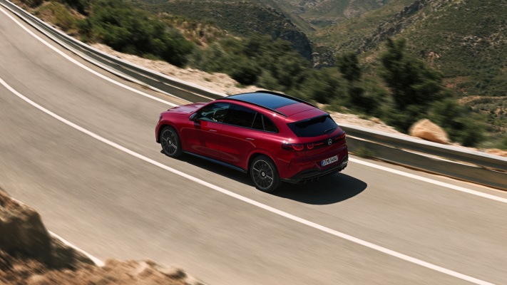 Mercedes-Benz GLC EQ Manufaktur 2026. Desktop wallpaper