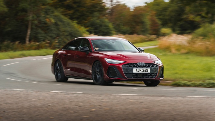 Audi A6 Launch Edition e-hybrid quattro UK Version 2026. Desktop wallpaper