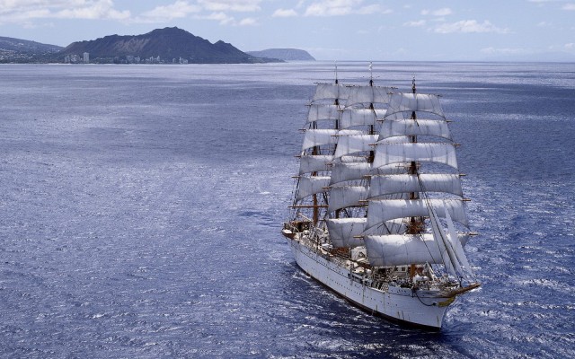 Ships. Desktop wallpaper