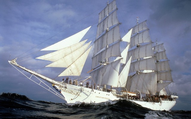 Ships. Desktop wallpaper