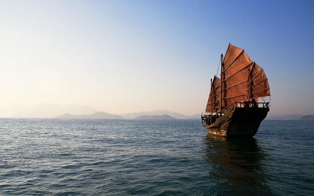 Ships. Desktop wallpaper