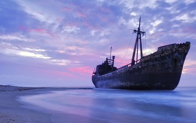 Ships. Desktop wallpaper