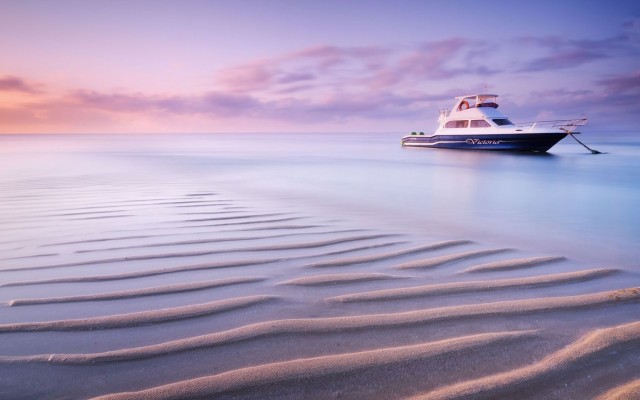 Ships. Desktop wallpaper