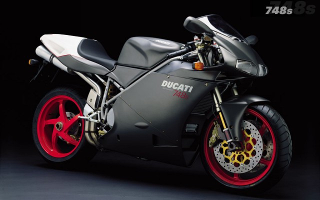Motorbikes. Desktop wallpaper