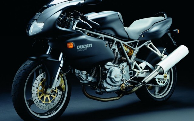 Motorbikes. Desktop wallpaper