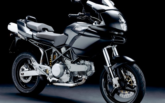 Motorbikes. Desktop wallpaper