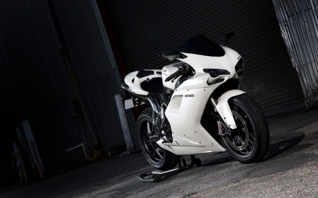 Motorbikes. Desktop wallpaper