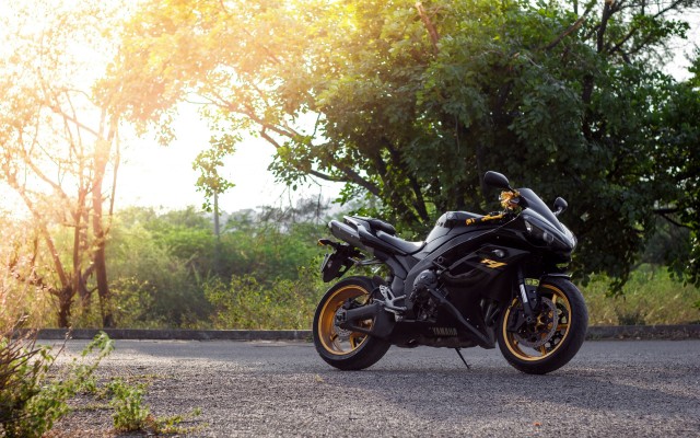Motorbikes. Desktop wallpaper
