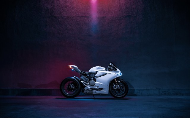 Motorbikes. Desktop wallpaper