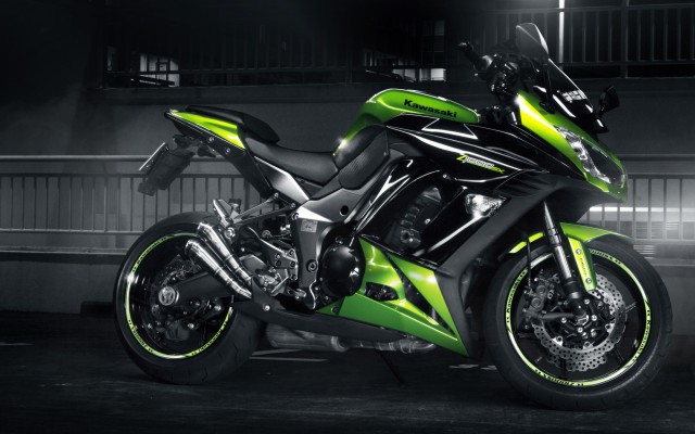 Motorbikes. Desktop wallpaper