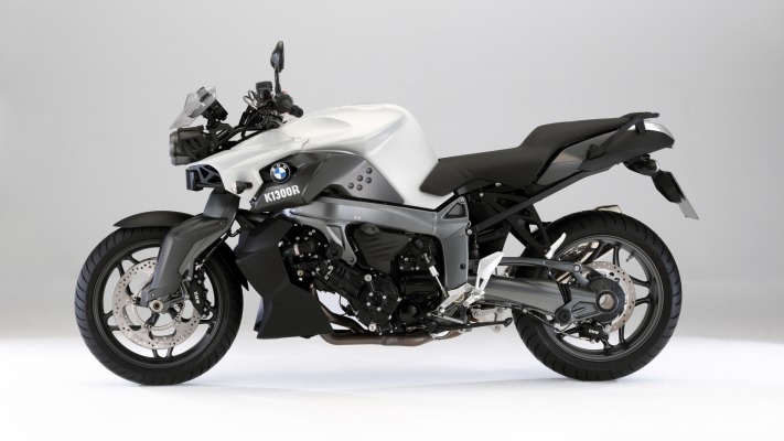 BMW K1300R. Desktop wallpaper