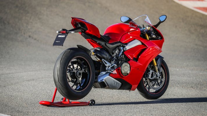 Motorbikes. Desktop wallpaper