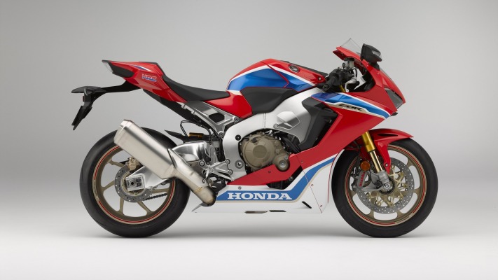 Motorbikes. Desktop wallpaper