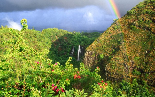 Waterfalls. Desktop wallpaper