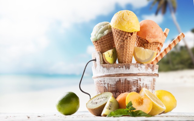 Sweets. Desktop wallpaper