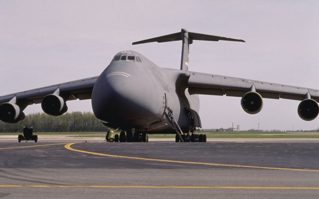 C-5M Super Galaxy. Desktop wallpaper