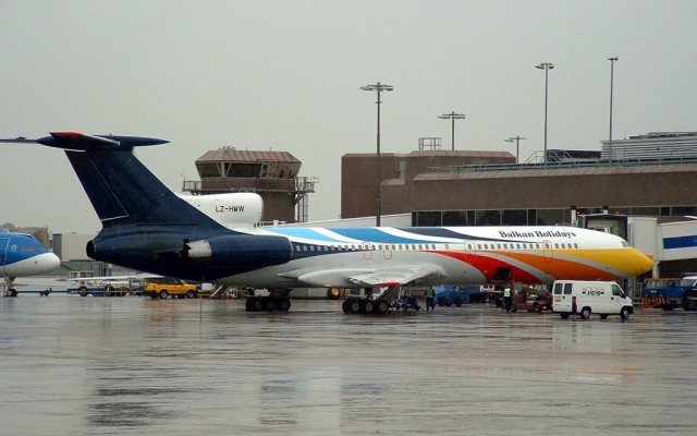 Airplanes. Desktop wallpaper