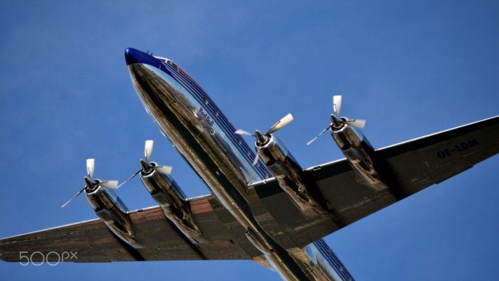 Airplanes. Desktop wallpaper