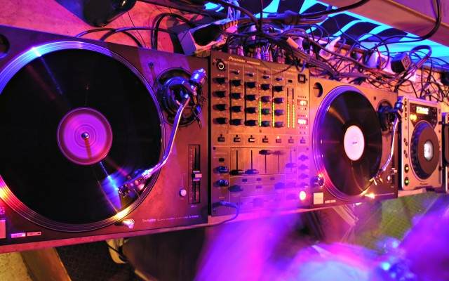Music. Desktop wallpaper