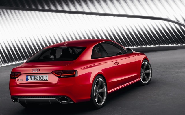 Audi RS 5 2012. Desktop wallpaper