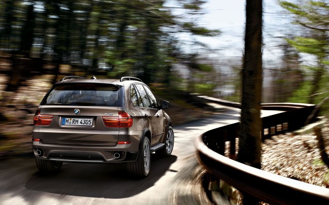 BMW X5 2013. Desktop wallpaper