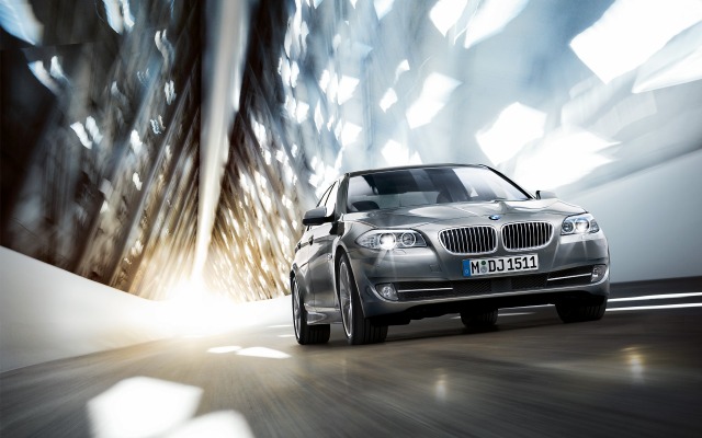 BMW 5 Series Sedan. Desktop wallpaper
