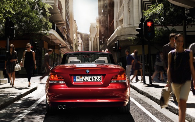 BMW 1 Series Convertible. Desktop wallpaper