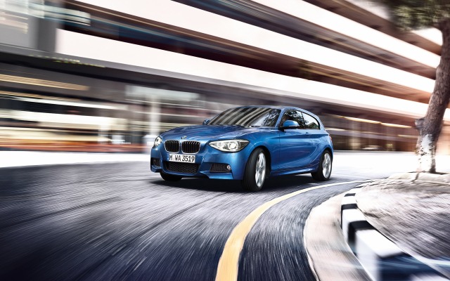 BMW 1 Series 3-door. Desktop wallpaper