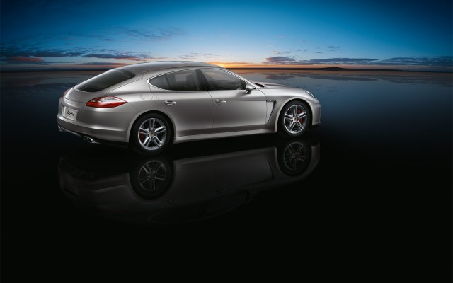Porsche Panamera Turbo 2012. Desktop wallpaper