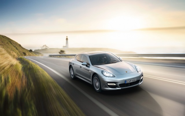 Porsche Panamera Turbo 2012. Desktop wallpaper