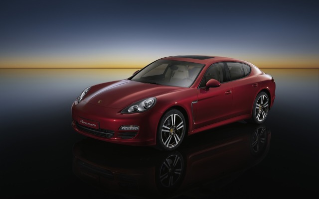 Porsche Panamera 2012. Desktop wallpaper