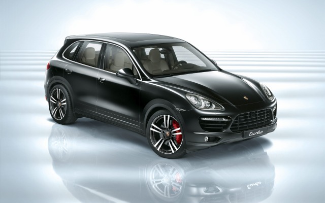 Porsche Cayenne Turbo 2012. Desktop wallpaper